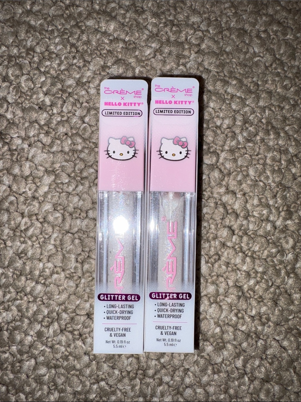 The Créme Shop x Hello Kitty Glitter Gel (2)